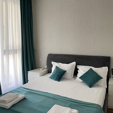Andreve Apartment By Onix Blue Mamaia Nord, Baby Friendly, Private Parking Năvodari Екстериор снимка