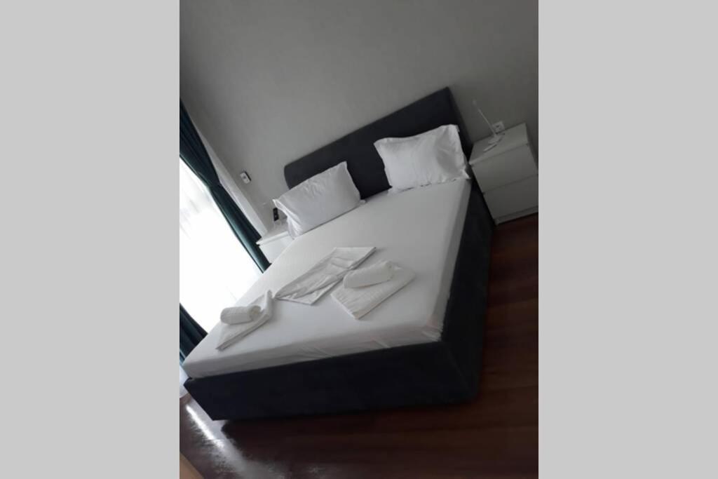 Andreve Apartment By Onix Blue Mamaia Nord, Baby Friendly, Private Parking Năvodari Екстериор снимка