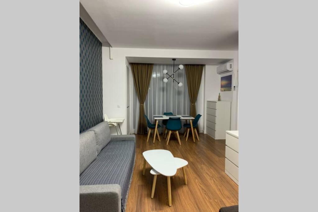 Andreve Apartment By Onix Blue Mamaia Nord, Baby Friendly, Private Parking Năvodari Екстериор снимка